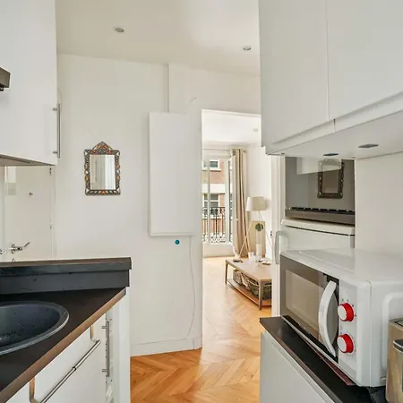 Bright 1bed 3p Flat Near Montmartre Paris