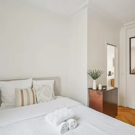 Bright 1bed 3p Flat Near Montmartre Appartement *